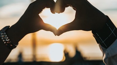 今日吃瓜网51：网红情侣分手撕逼全记录，男方出轨证据曝光